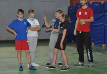 [fot. nadesłane] Trening SPR GKS Żukowo z uczniami z SP nr 1 w Żukowie - powiększ