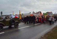 [fot. BBujnowska-Kowalska] Orszak Trzech króli przeszedł ulicami Żukowa - powiększ