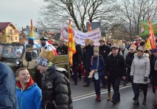 [fot. BBujnowska-Kowalska] Orszak Trzech króli przeszedł ulicami Żukowa - powiększ